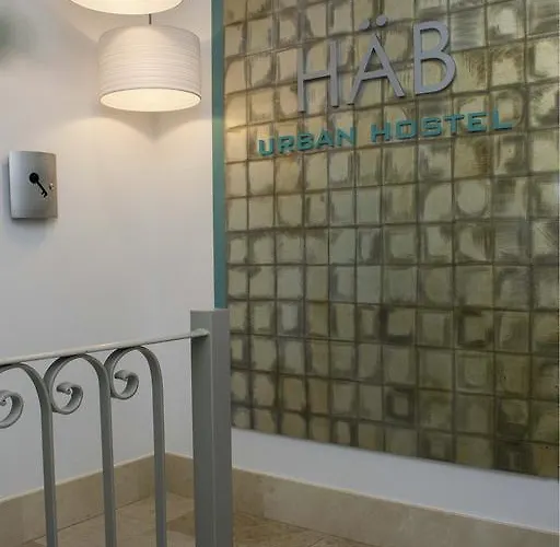 Hab Urban Гостевой дом Сеговия