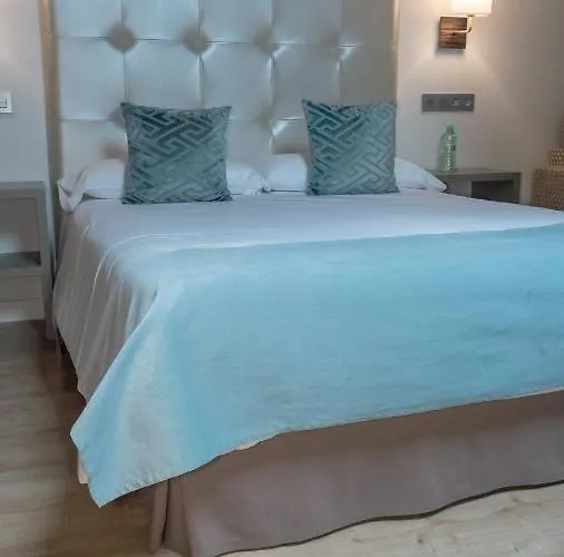 Гостевой дом Hab Urban 3*